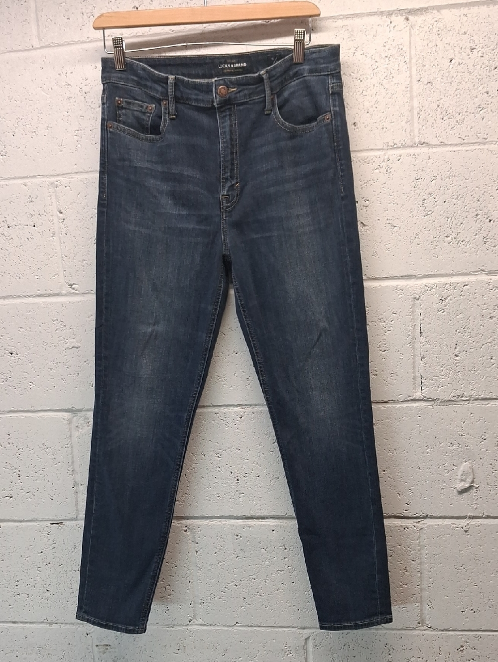 Womens Lucky Brand Dark Blue Skinny Jeans